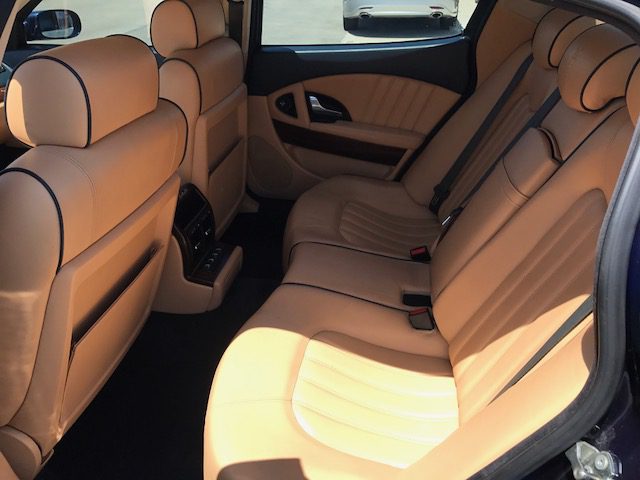 2005 Maserati Quattroporte interior seats